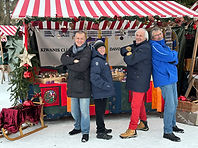 KF Crew am Weihnachtsmarkt 2024.jpeg