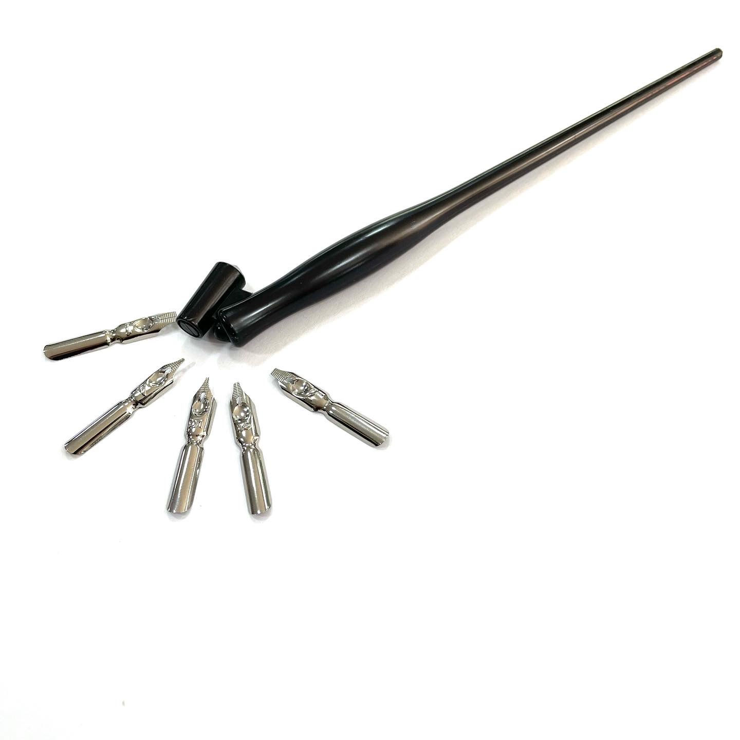 Set plumas caligrafia x 5