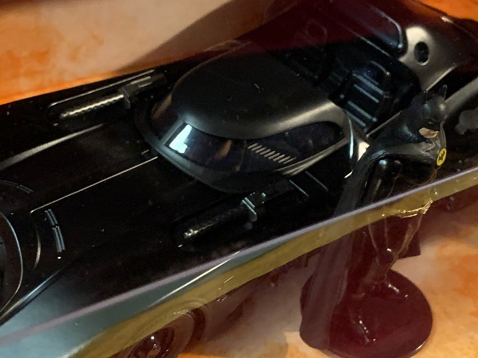 Miniatura: Batmobile 1989 escala 1.24