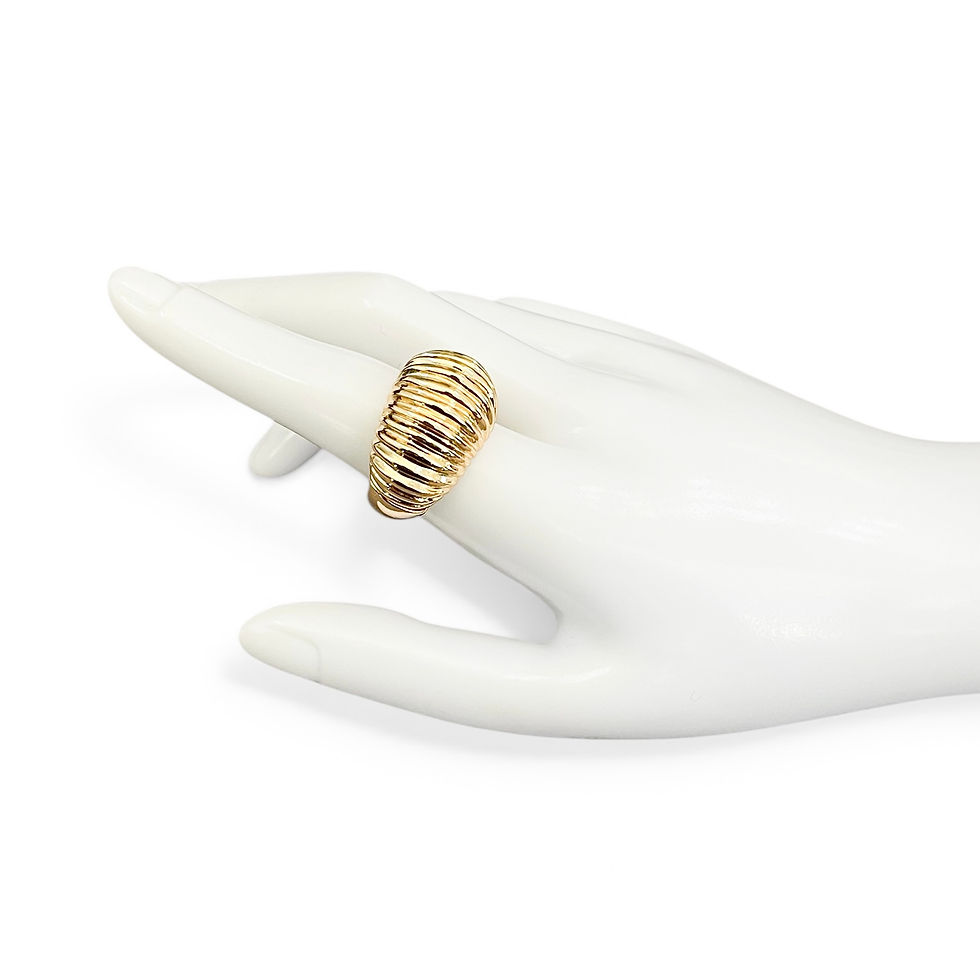 Vintage inspired, 18k gold plated chunky ring.
