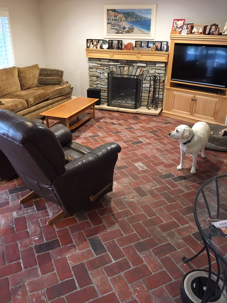 Simple brick tile flooring for a living room.