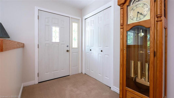 614434hamiltonlane_photo3.jpeg