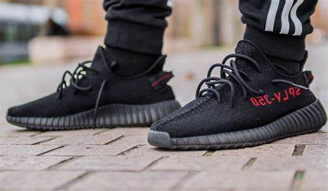 Thumbnail: Black Yeejy
