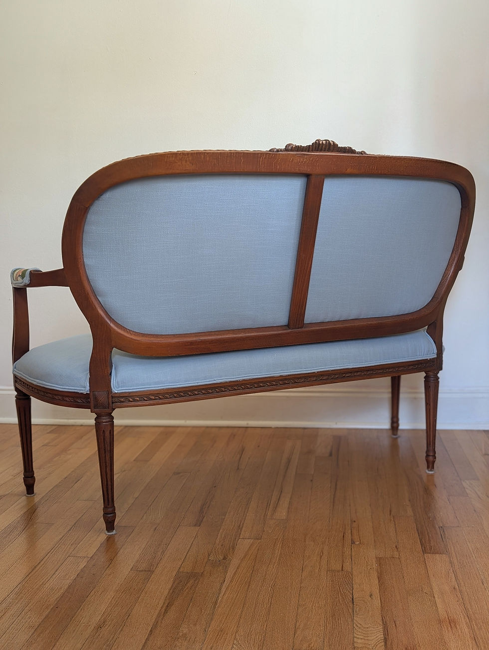 Thumbnail: King Louis XVI Settee 