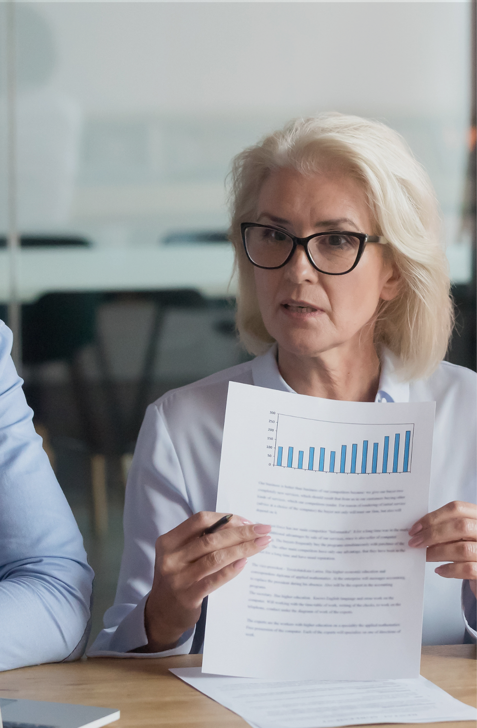 Stratwell Partners assists firms that seek to reduce founder dependence and strengthen their governance structures, such as forming a board of directors.