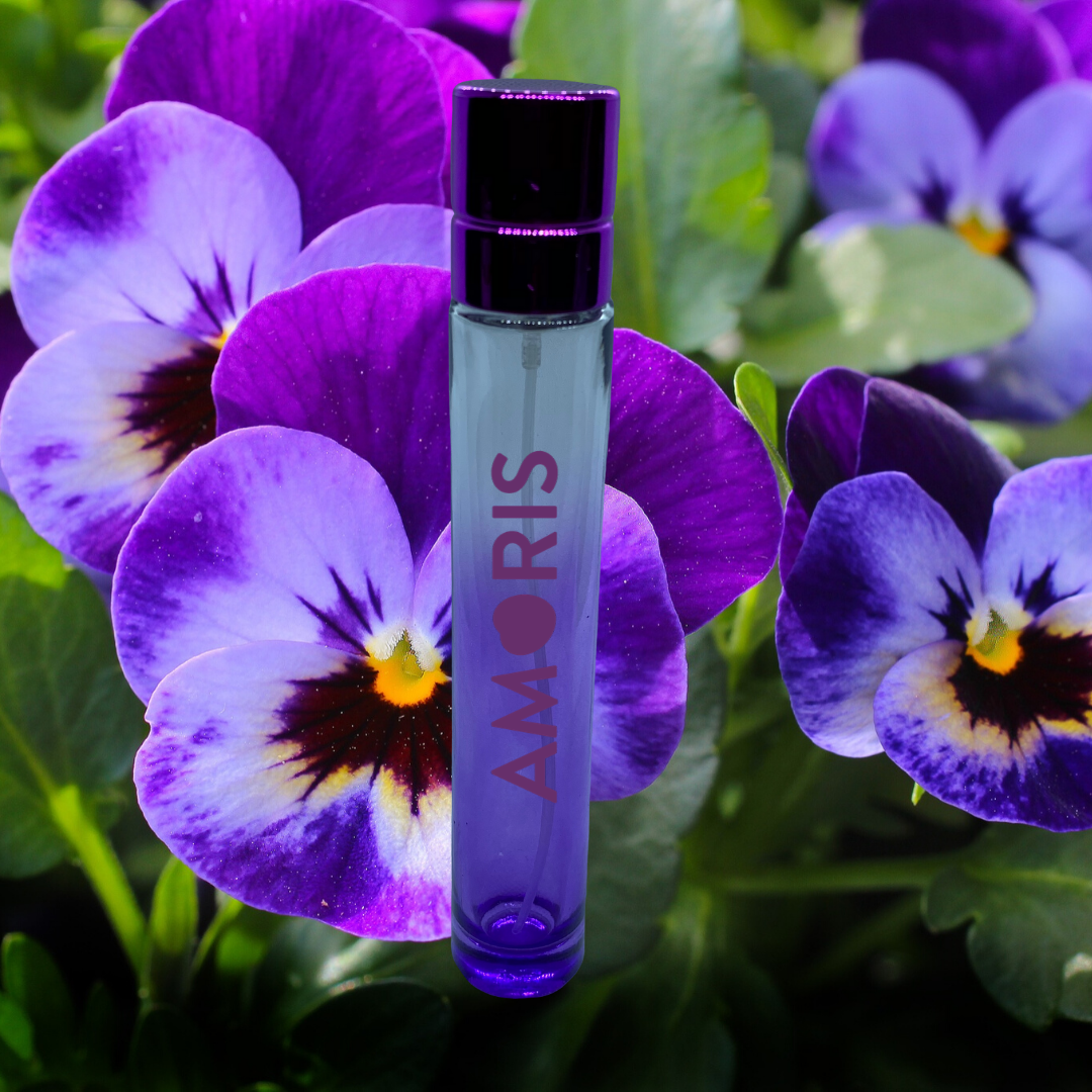 MÁGICA / FEMENINA / INSPIRADA EN LOLITA LEMPICKA