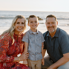 DelkFamilyPhotos_Winter_23-018_edited.pn