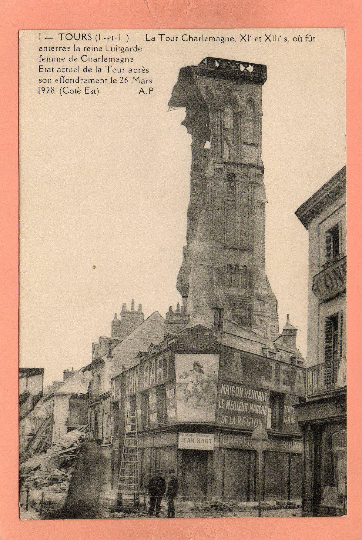 dept 37 - 1 - TOURS - La Tour Charlemagne XIe et XIIe s. où fut entrée la reine