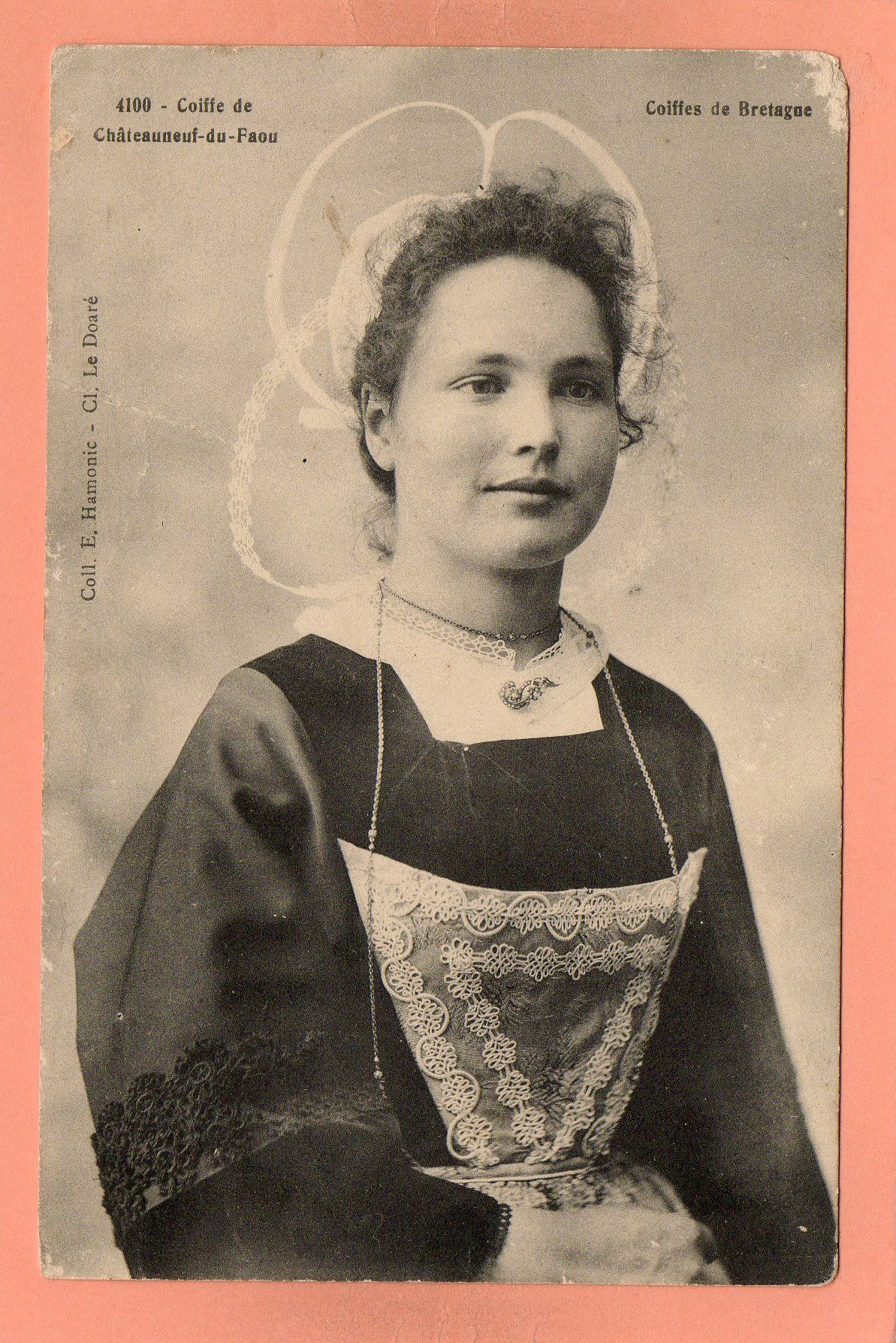 dept 29 - 4100 - CHATEAUNEUF-du-FAOU - Coiffes de Bretagne - Coiffe de Châteaune