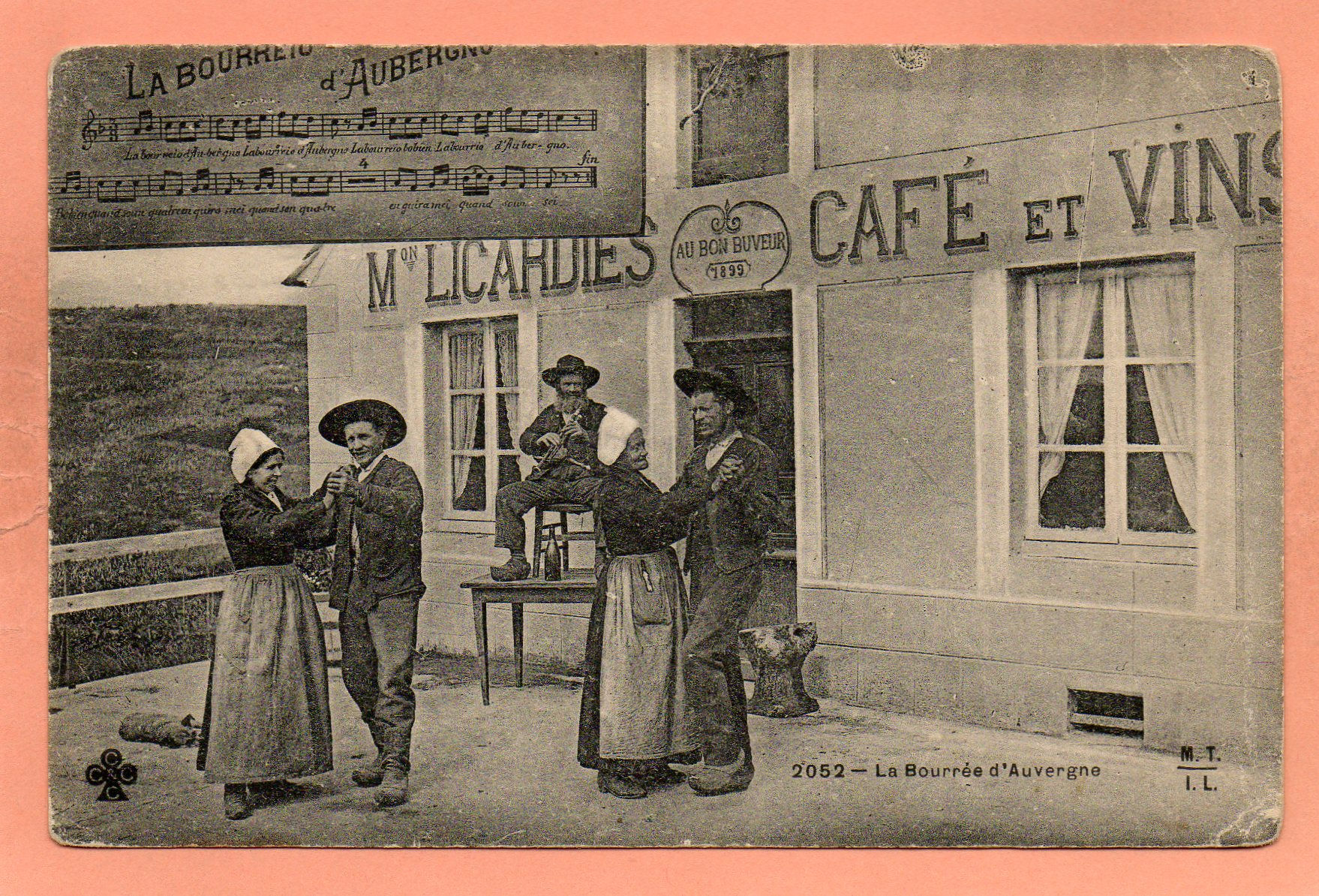 LA BOURREE D'AUVERGNE - 2052 - La Bourreio d'Auvergno, La Bourreio d'Auvergno,La