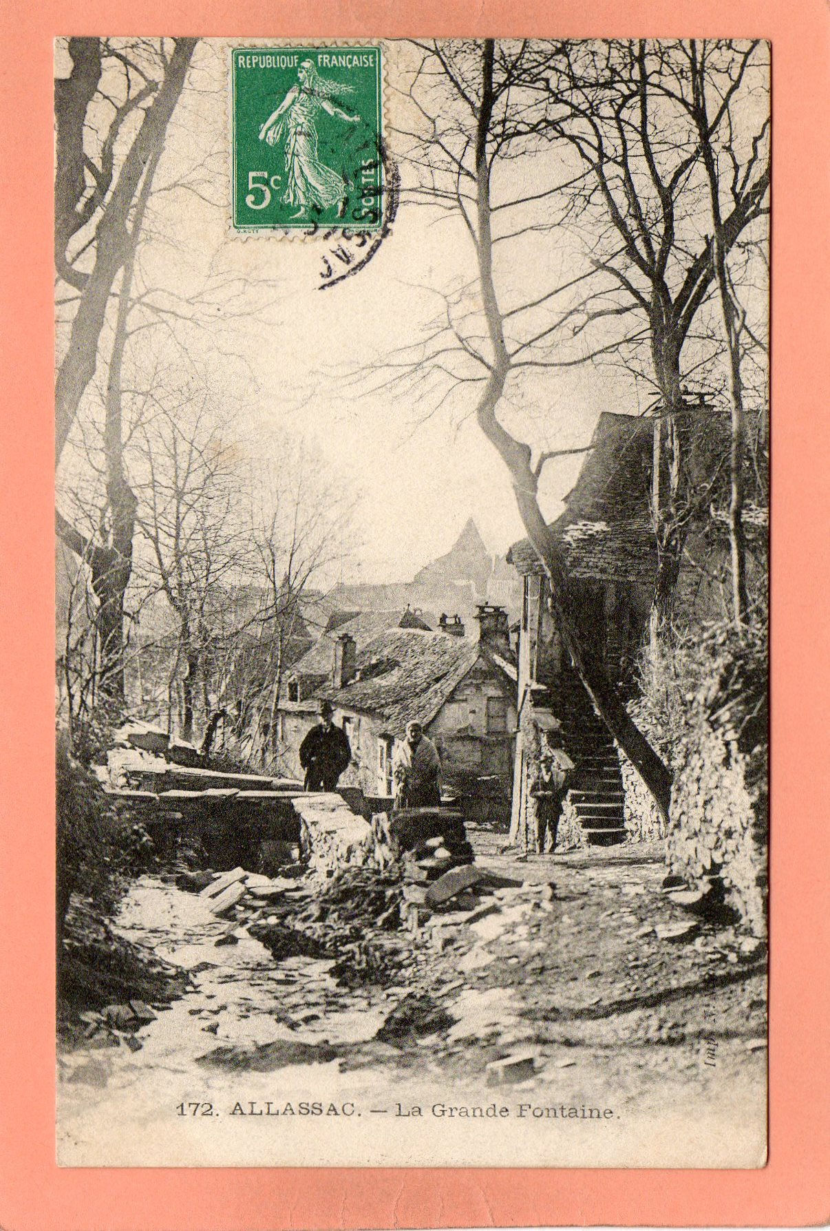 dept 19 - 172 - ALLASSAC - La Grande Fontaine
