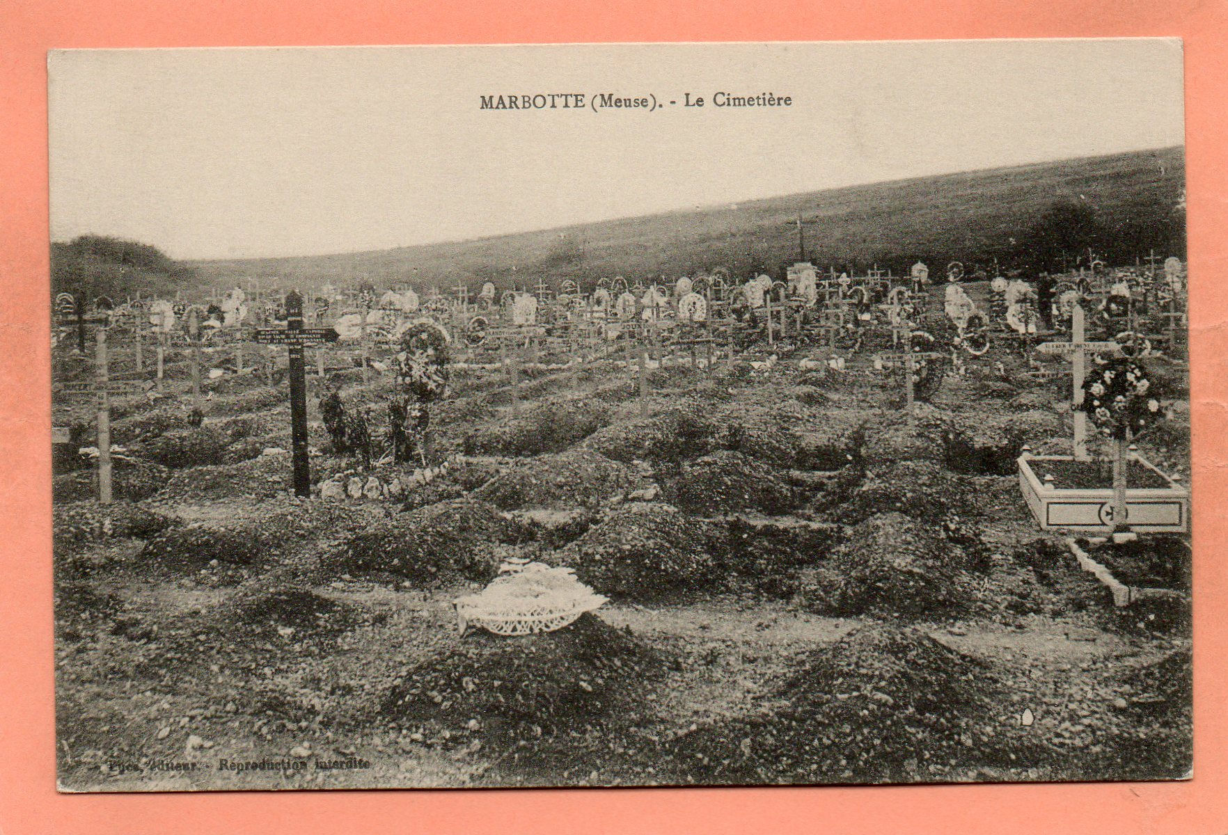 dept 55 - (2) - MARBOTTE - Le Cimetière