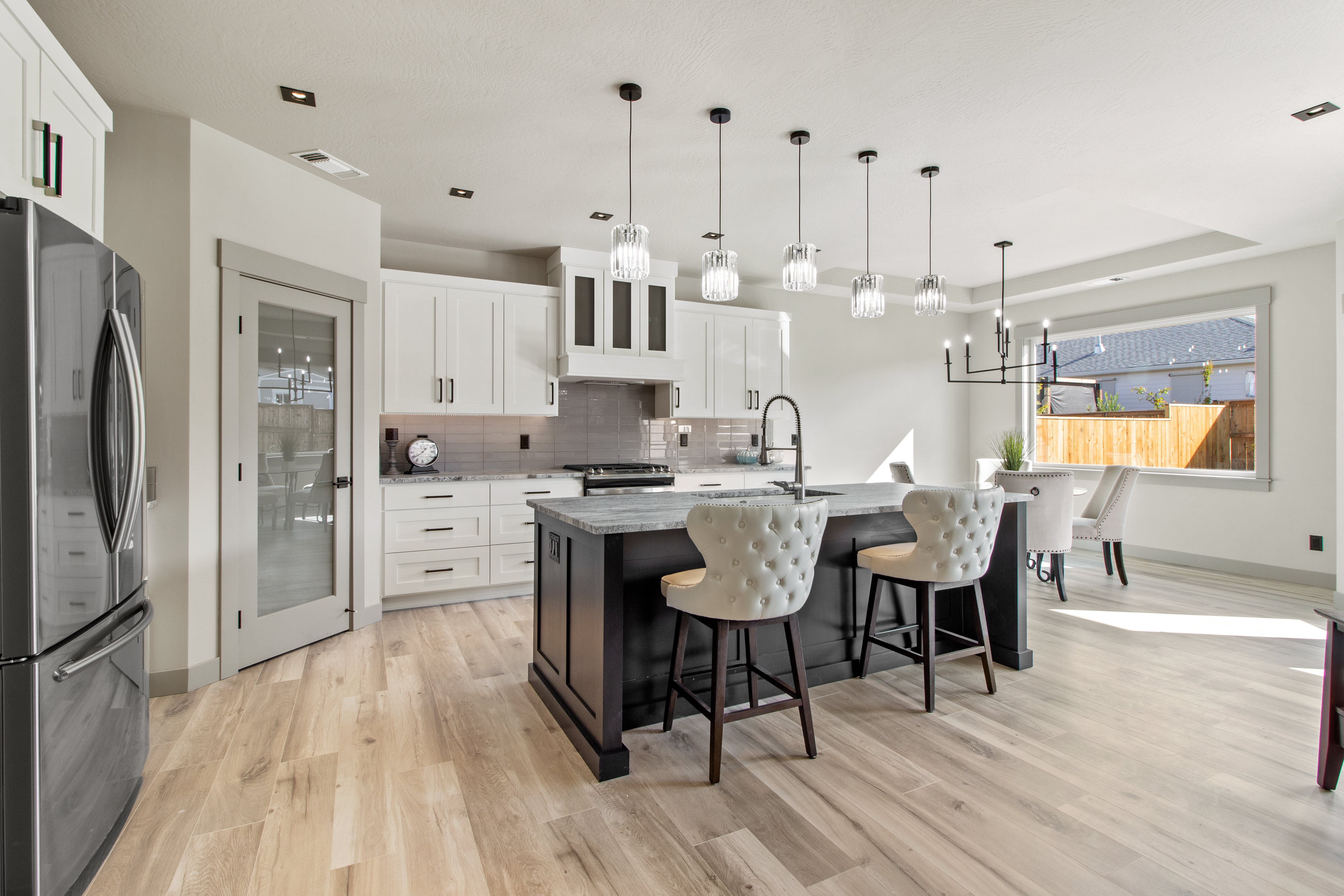 Real estate photography by Rozen Film and Photo