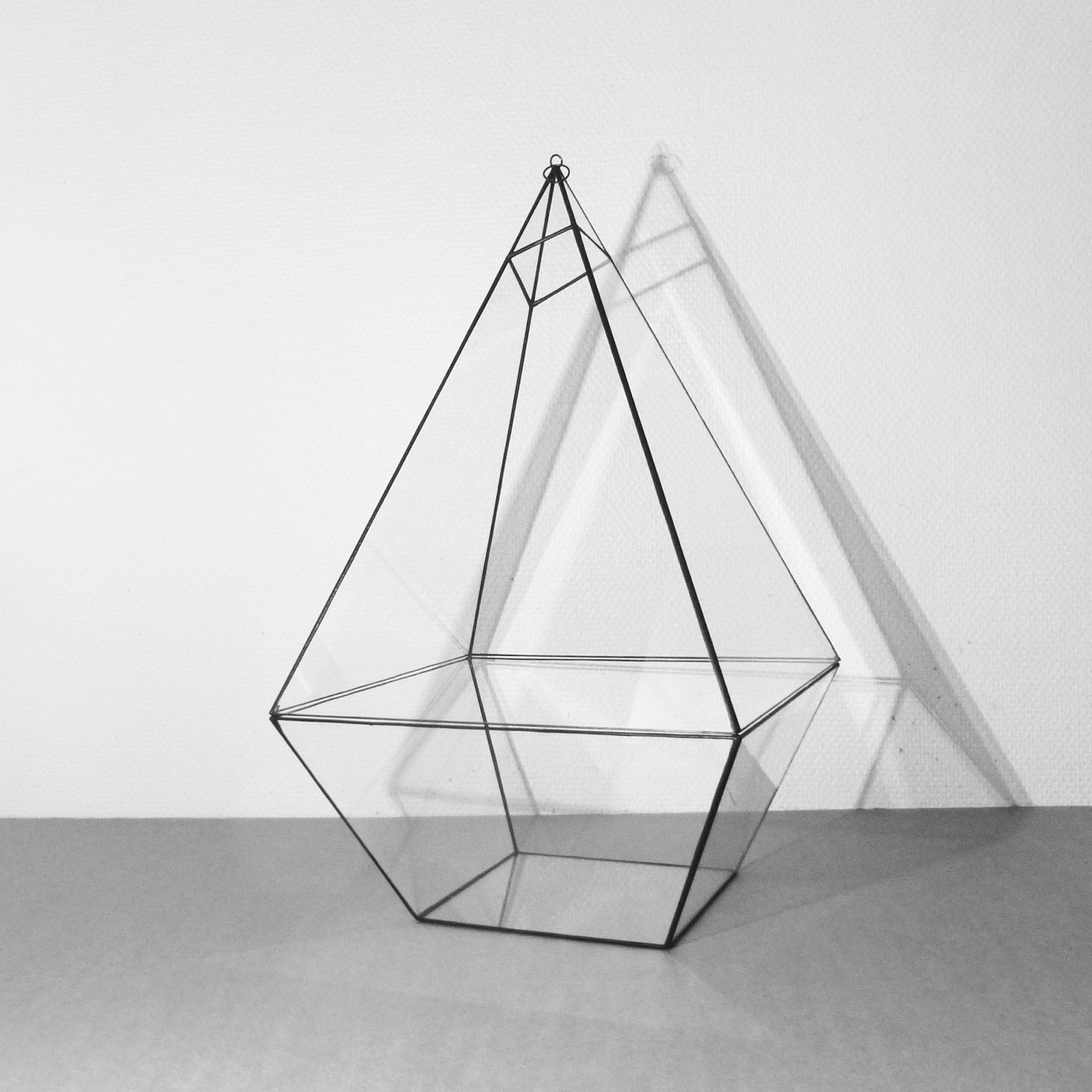 Большая пирамида со съёмной крышкой