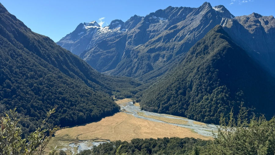Routeburn Day Walk