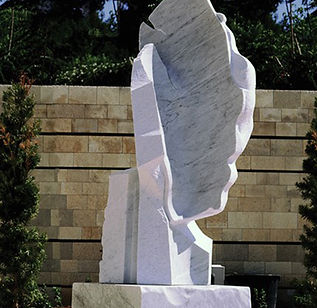 White Carrara marble H. 250cm Belz collection ME. TE.