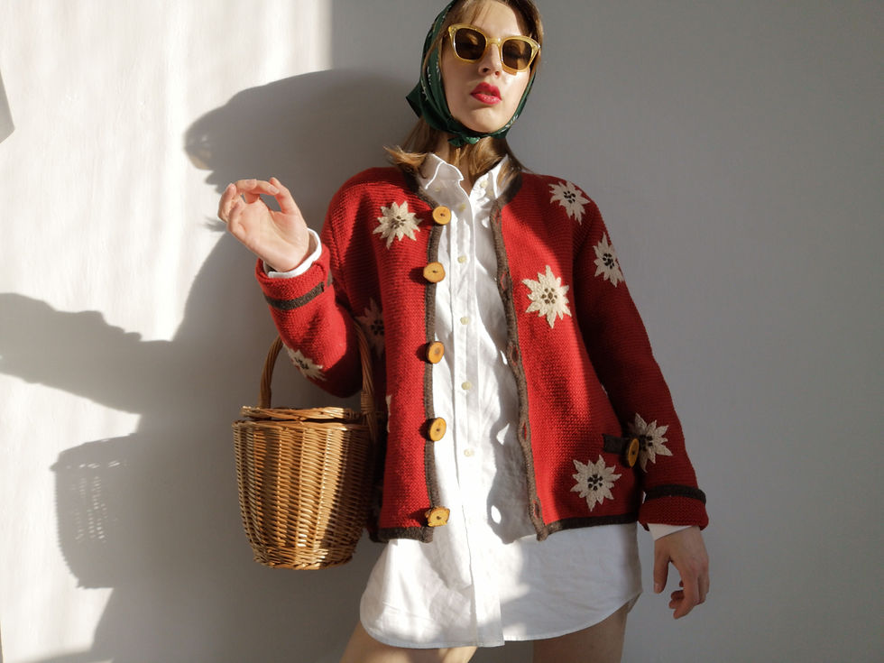 Wełniane szarotki Ortrud Rainer M