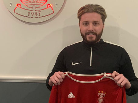 McCabe extends his stay at the Canniepairt