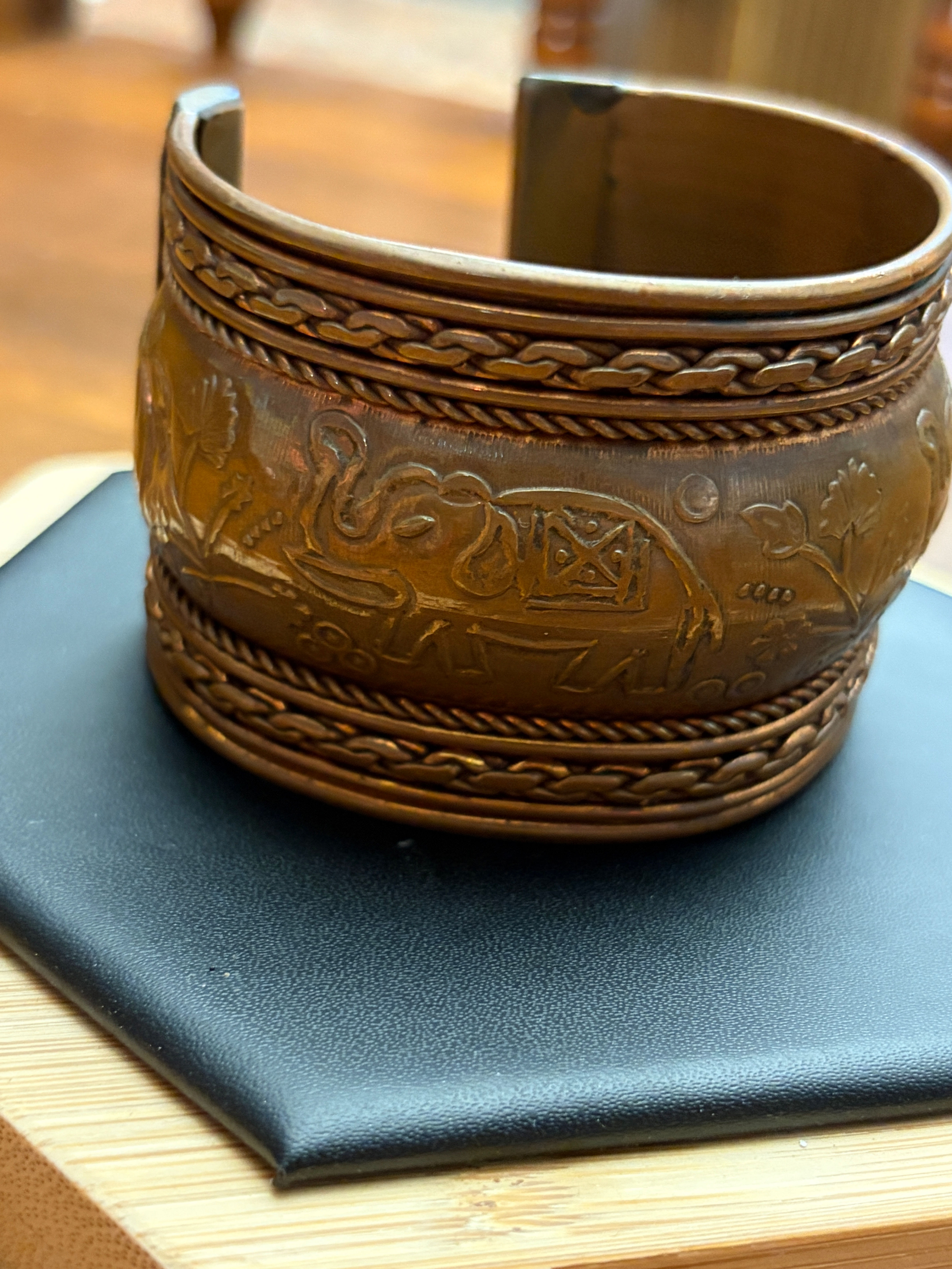 Vintage 1970s Mixed-Metal Indian Elephant Wide Cuff Bracele