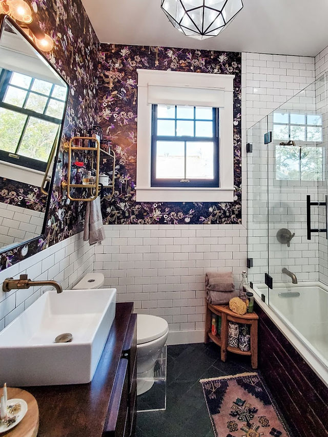 Can I wallpaper a bathroom