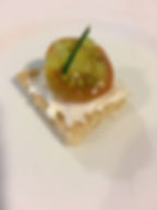 CANAPES DE TOMATE AJI