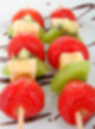 BROCHETAS DE FRUTA