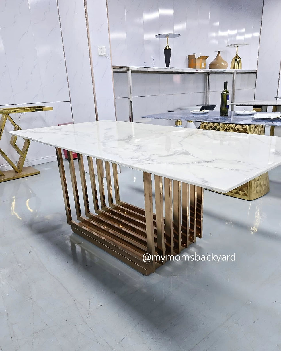ภาพขนาดย่อ: The Marble Stella Gold Dining Table #MMB560