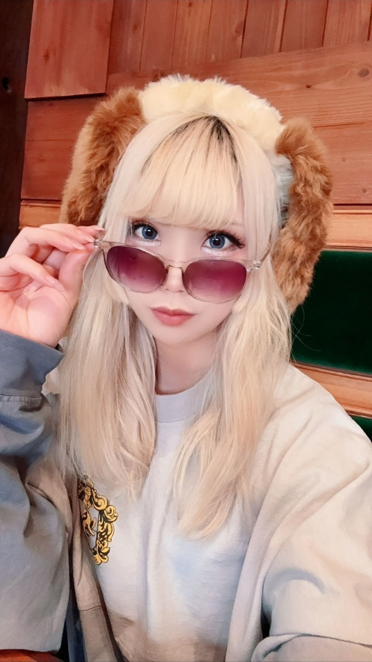 Thumbnail: Aya
