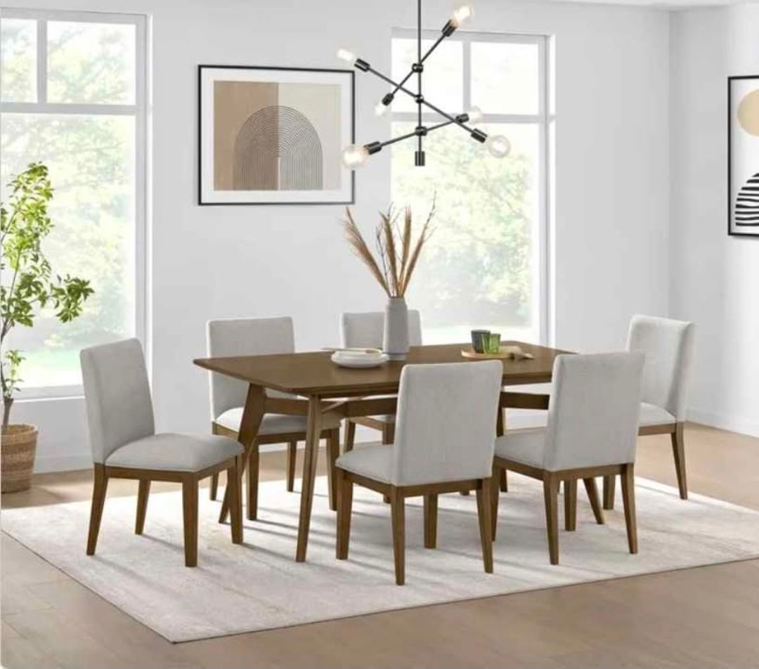 Cartland 7-piece Dining Room Set