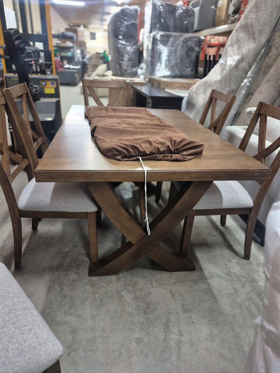 Thumbnail: Lathan 7-piece Dining Set