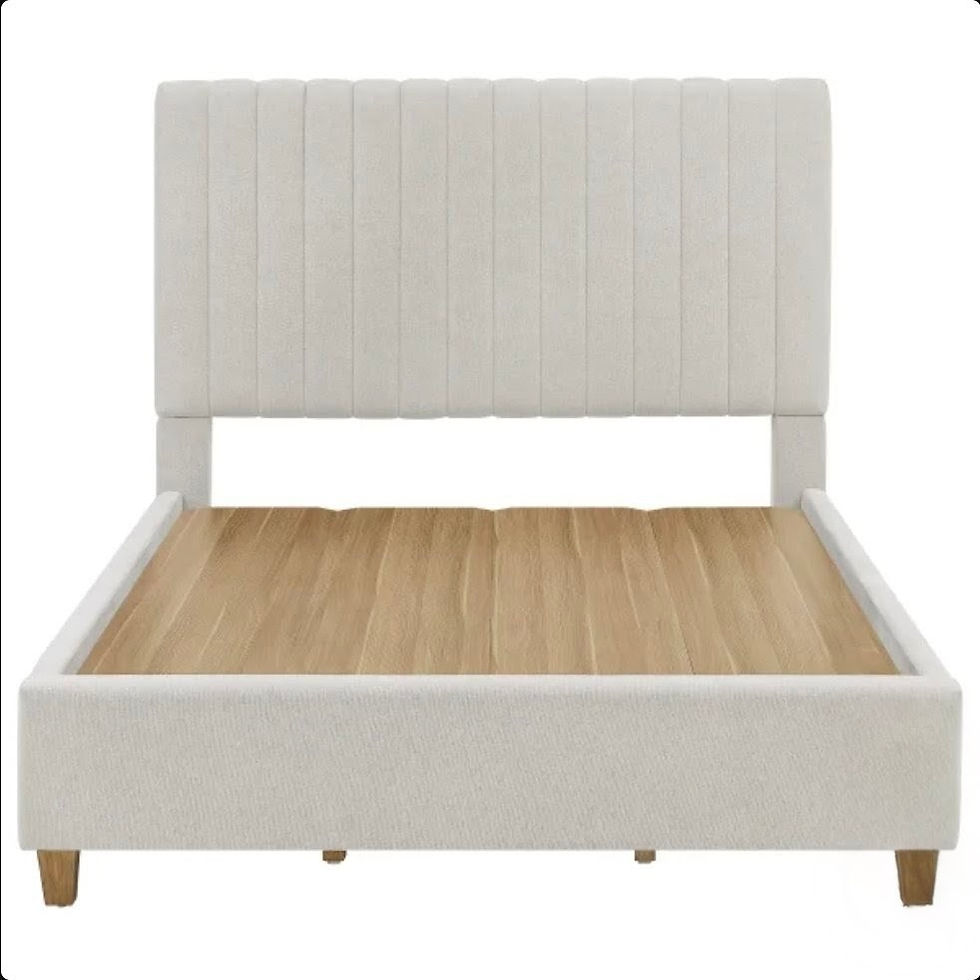 Thumbnail: Thomasville Fabric Upholstered Queen Bed