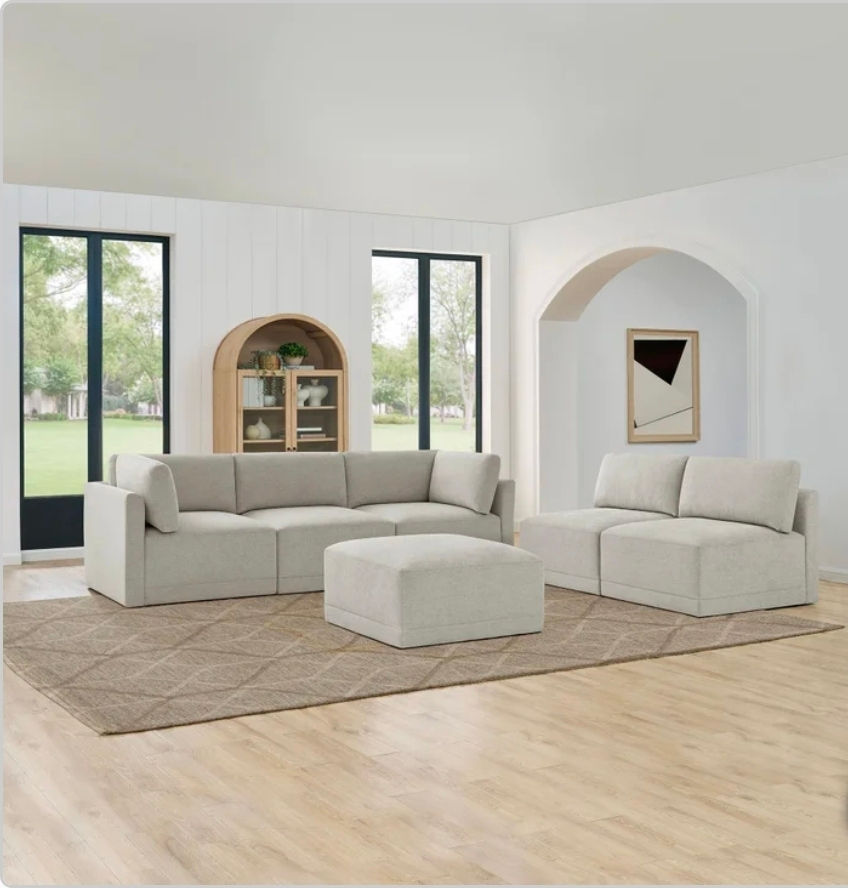 Thumbnail: Thomasville Fallon 6-piece Modular Fabric Sectional with Ottoman