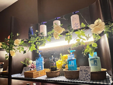 [Bí mật 26 - 6 SENSES HOTEL] KHÁCH SẠN TÌNH YÊU PHỤC VỤ NHIỀU LOẠI SỮA TẮM: TỪ HƯƠNG ĐÀO NGỌT LỊM ĐẾN BẠC HÀ MÁT LẠNH, CHIỀU LÒNG MỌI LÀN DA