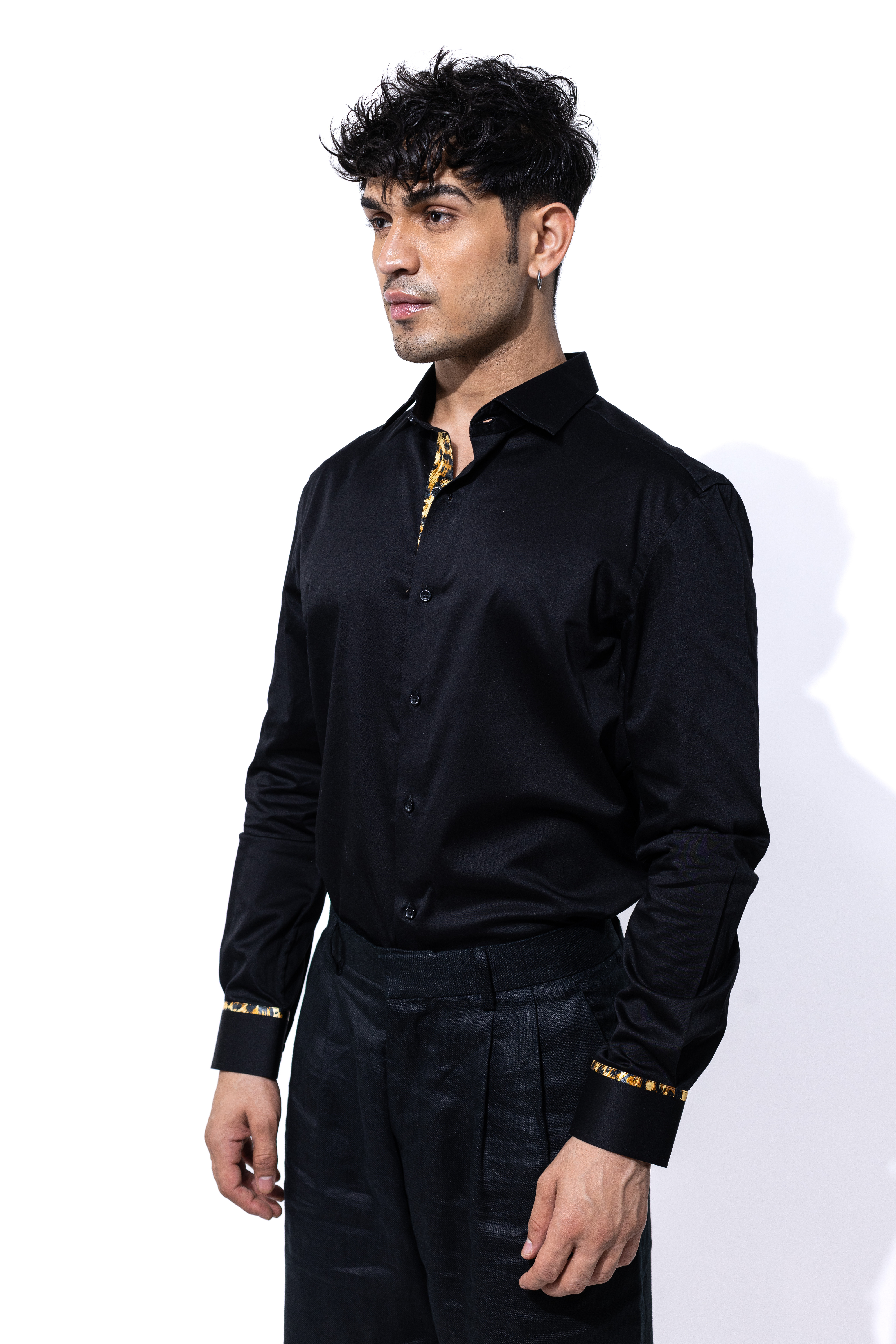Black slim fit shirt