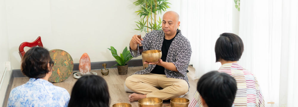 Singing Bowl Sound Healing Teacher Training (Batch 37)