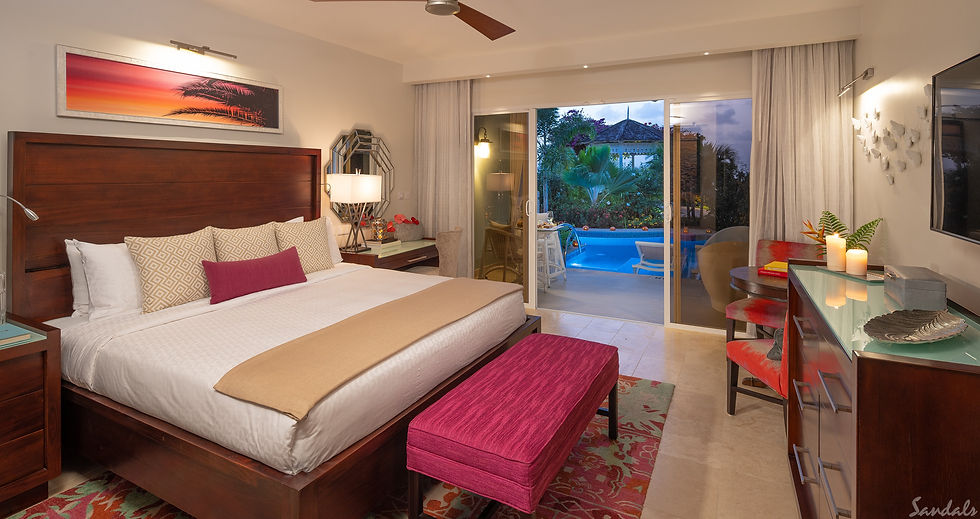 Beachfront Crystal Lagoon Swim-up Butler Room w/ Patio Tranquility Soaking Tub