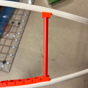 Rattan rods, connector pieces, and straw sample