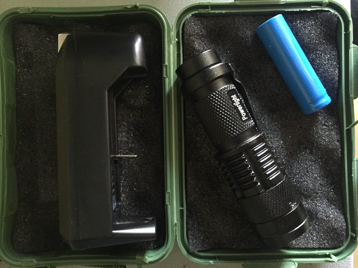 Lámpara Tactica 2000 Lumens