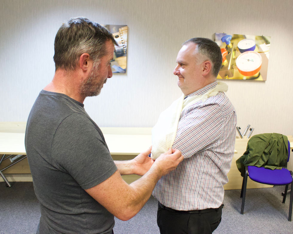 Tullos elevated sling 3