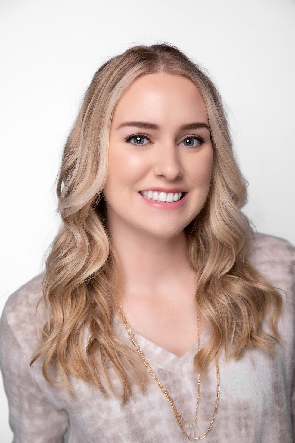 Brittany mayberry-evolve marketing and support-headshot