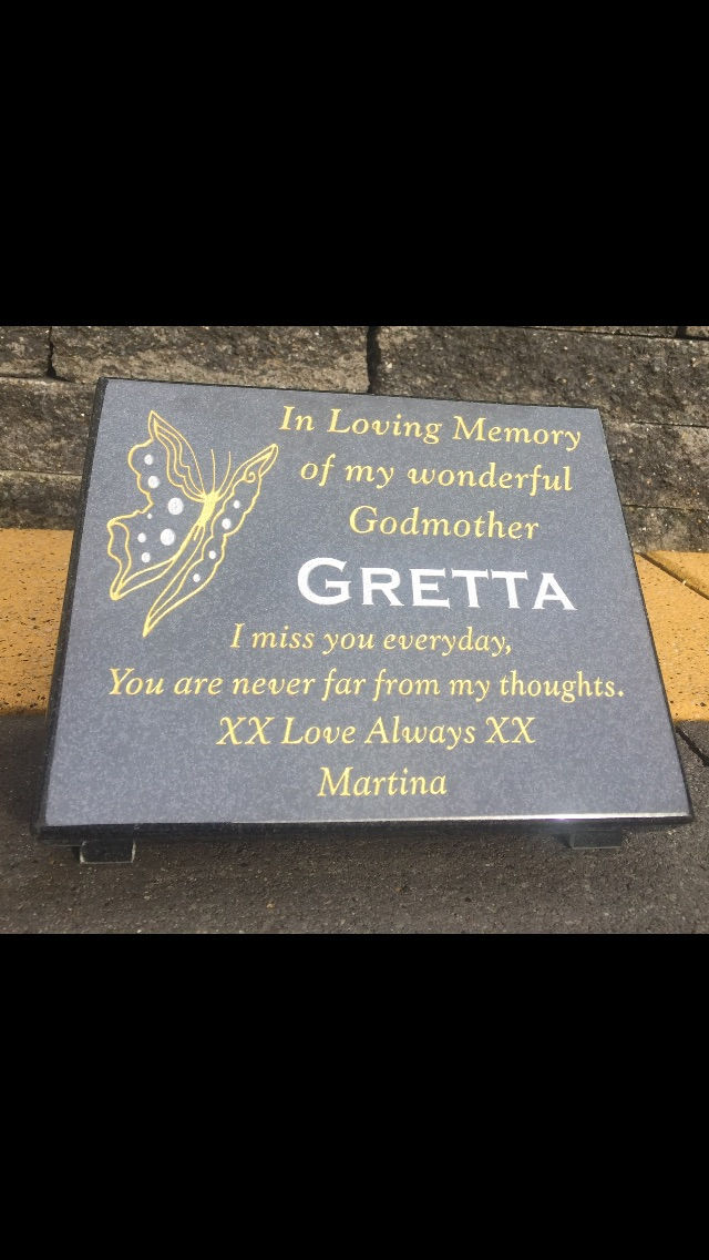 Thumbnail: Medium Custom Gravesite Plaque 12" x 9"