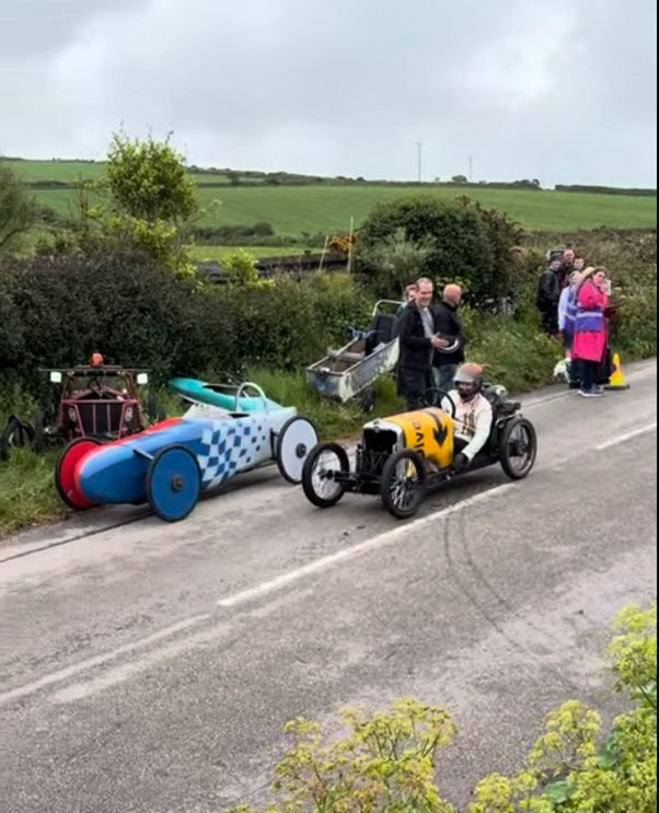Buggy racing – something for the AMC to get involved with next year perhaps?