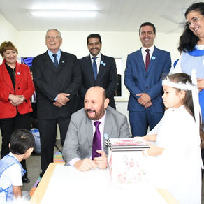 “Nos comprometemos a garantizar las calles y las veredas para que los niños puedan ir a clases.”