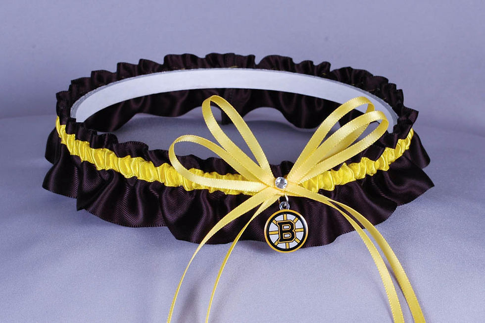 Thumbnail: Boston Bruins Wedding Garter