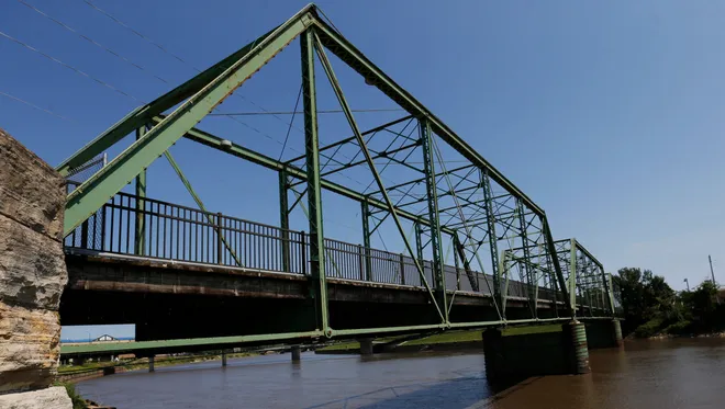 Jackson Street Bridge.webp