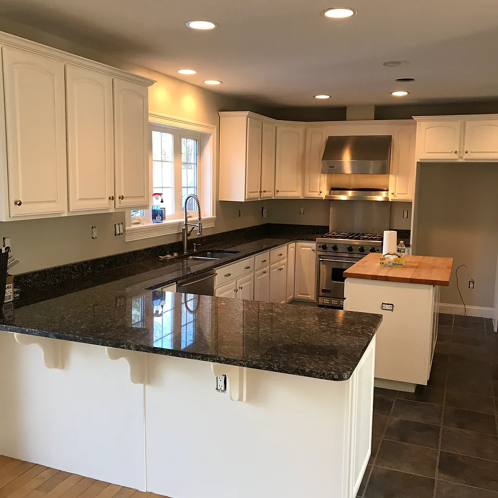 Professional Cabintet Painting Dh Painting Co Inc Southern Maine