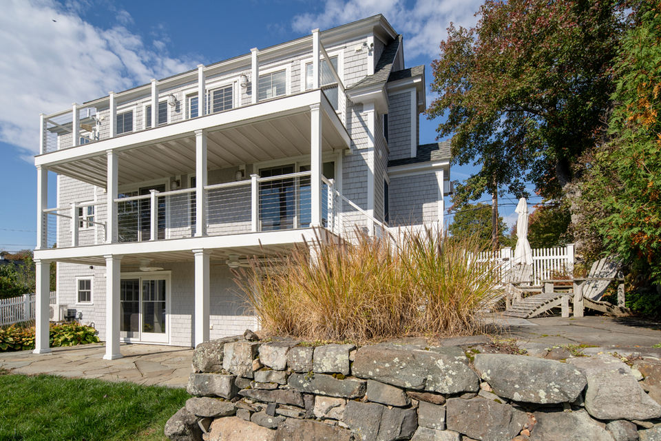 Multi-level deck with cable railing system in Southern Maine