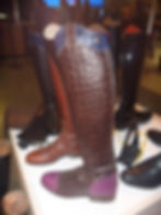 SOME GREAT FASHIONS FROM THE VENDORS