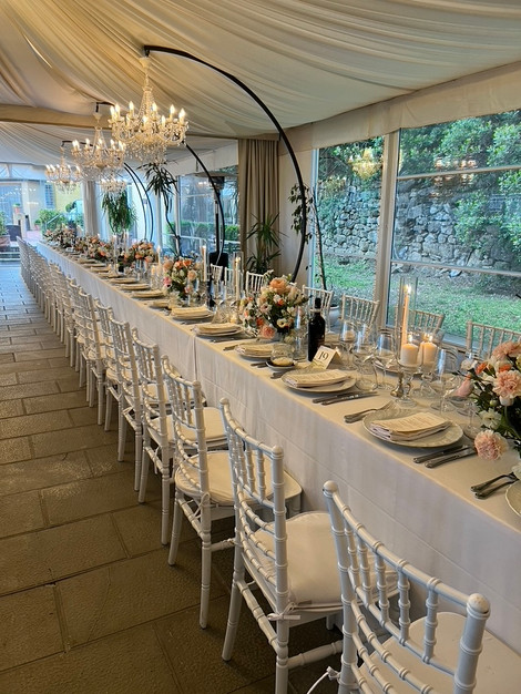 - Idee floreali per tavola imperiale per matrimoni romantici in Valdarno – Villa Palagina con Bottega dei Fiori