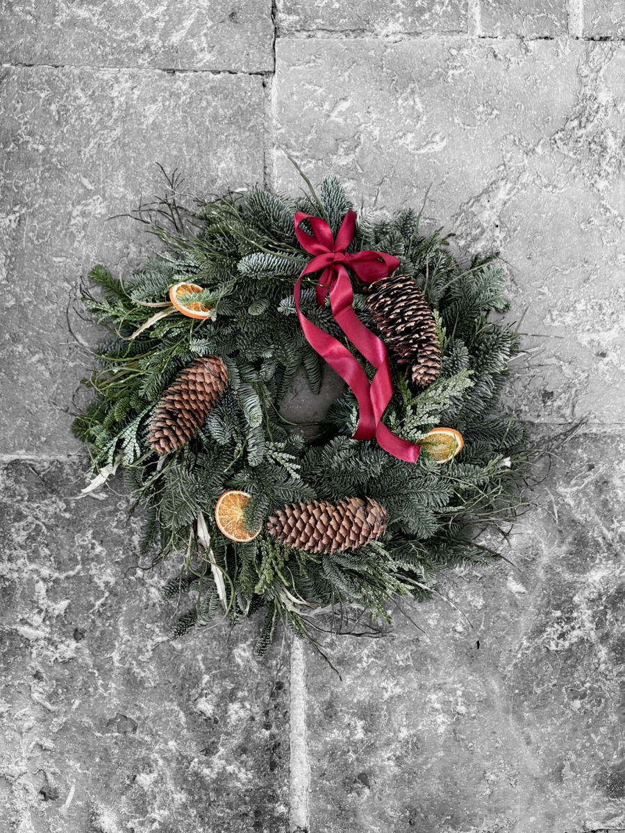 Dörrkrans i blandat grönt - utsmyckad